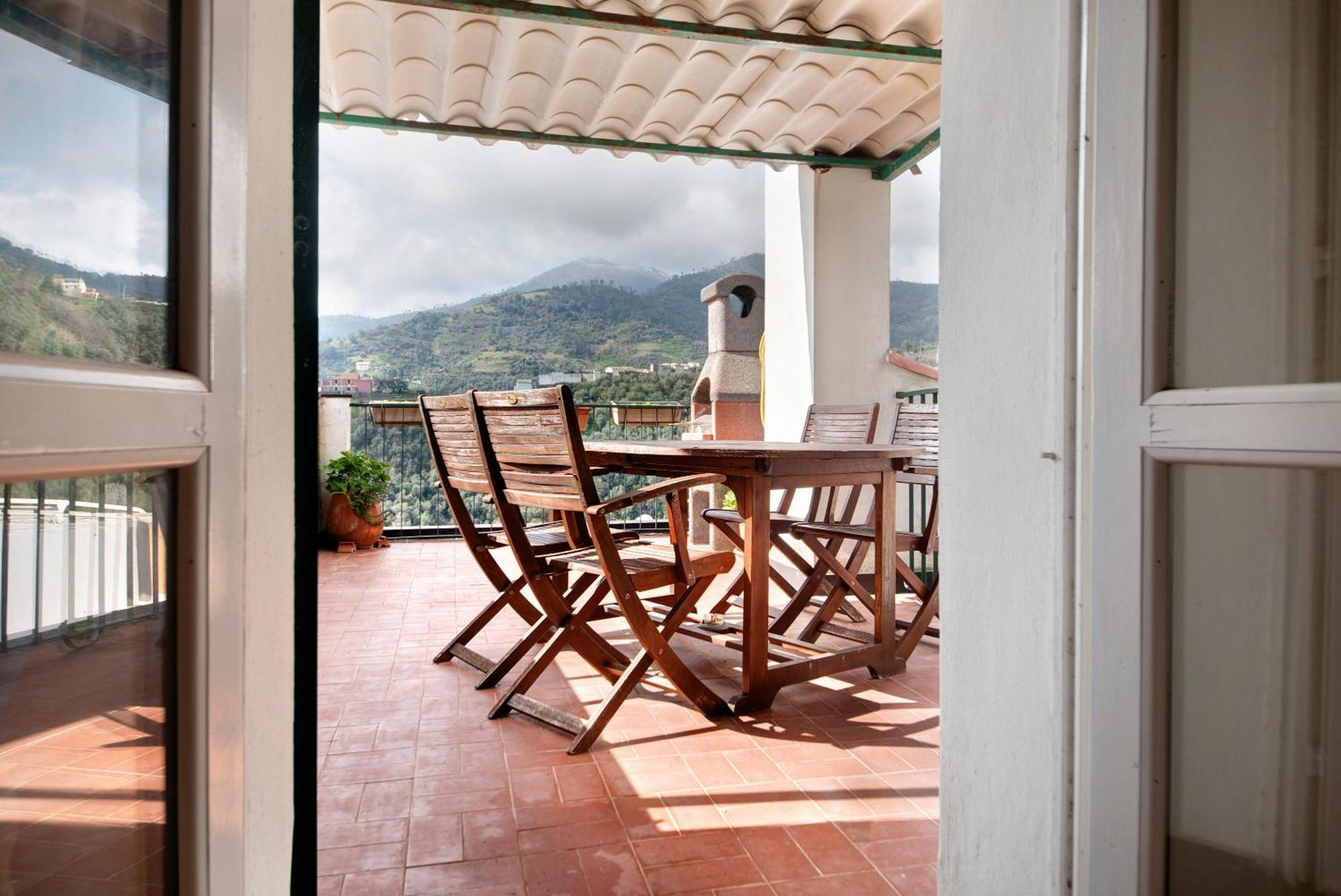 Апартаменты Vignana Con Terrazzo Леванто Экстерьер фото